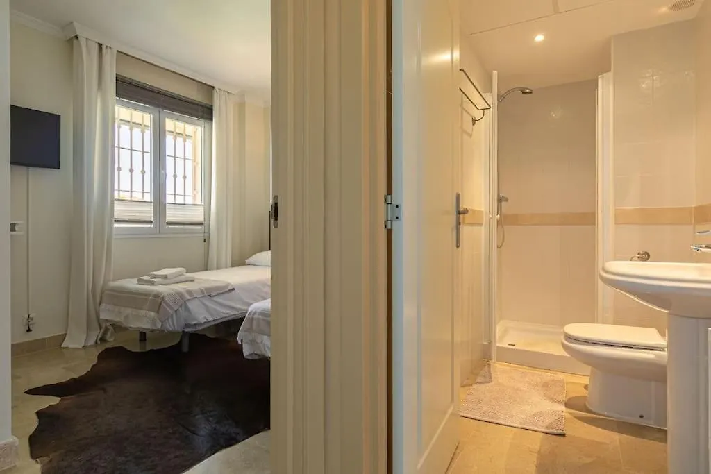 Luxury Apartment In Las Palmeras Sitio de Calahonda
