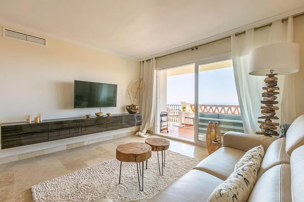 Luxury Apartment In Las Palmeras Sitio de Calahonda 0*,  Spain