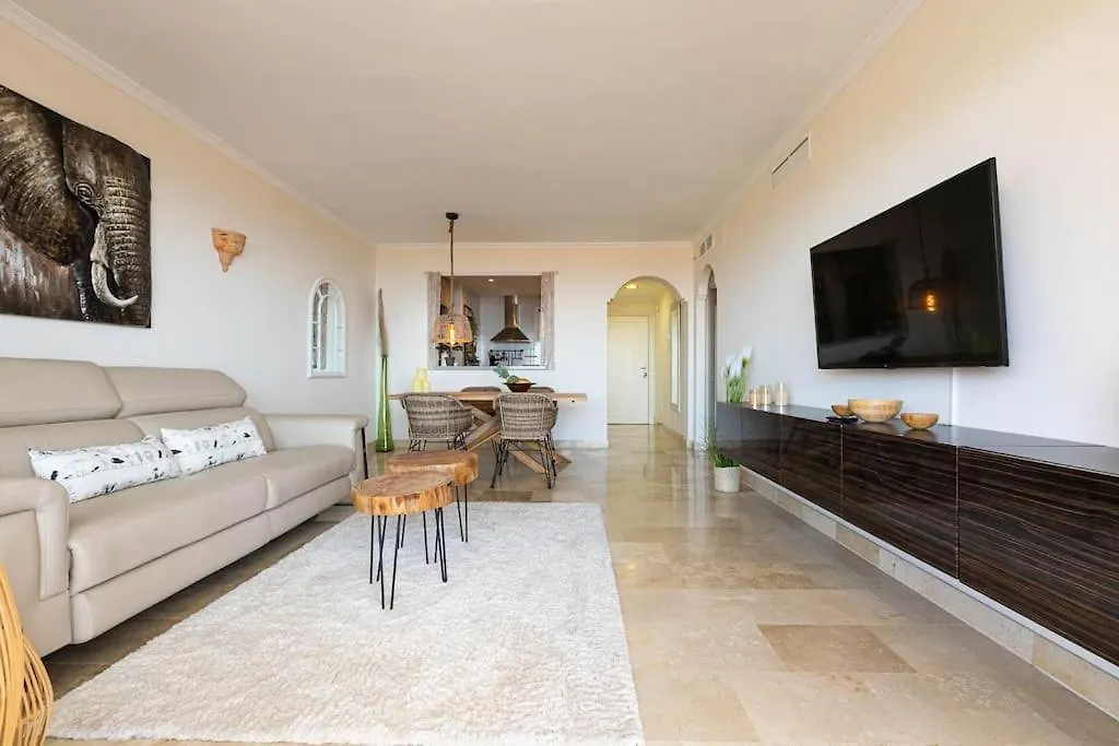 Luxury Apartment In Las Palmeras Sitio de Calahonda Spain