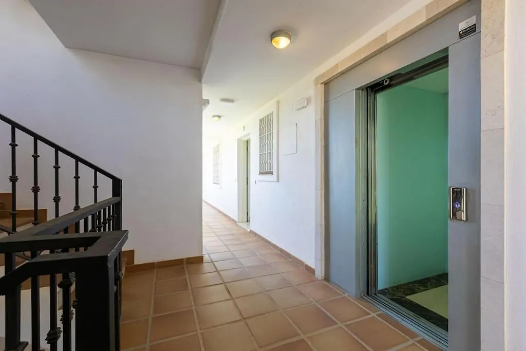 Luxury Apartment In Las Palmeras Sitio de Calahonda